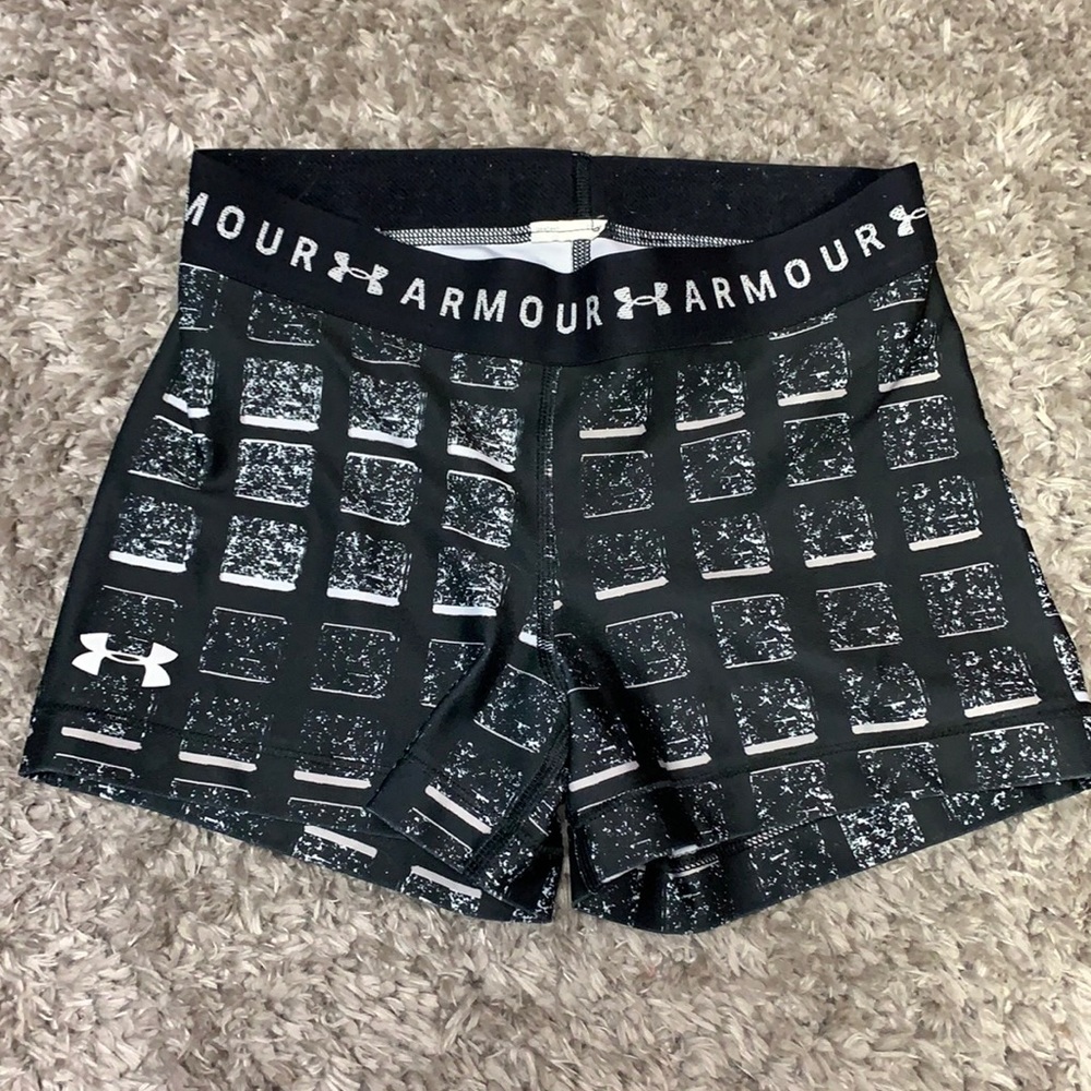 UNDER ARMOUR shorts S